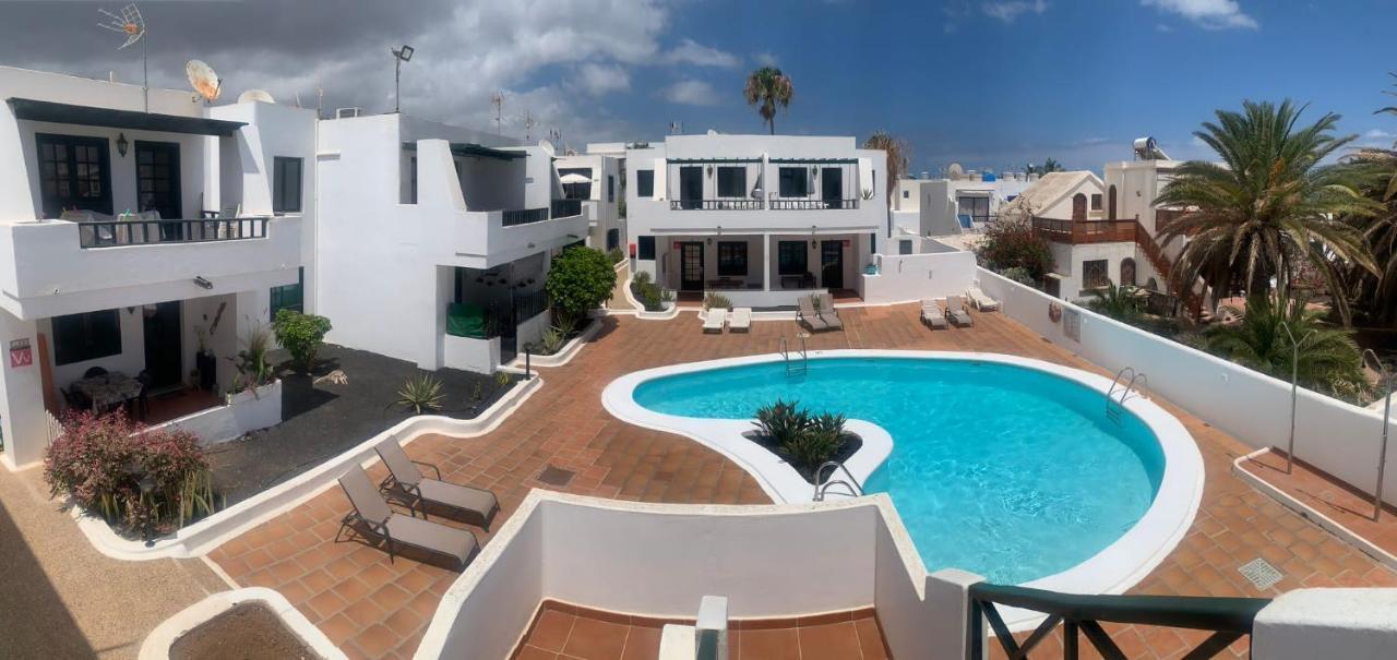 Apartamentos Albatros Puerto del Carmen  Exterior photo