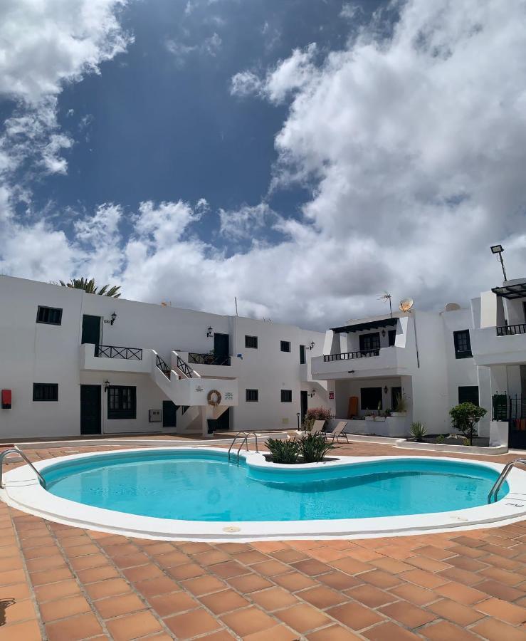 Apartamentos Albatros Puerto del Carmen  Exterior photo