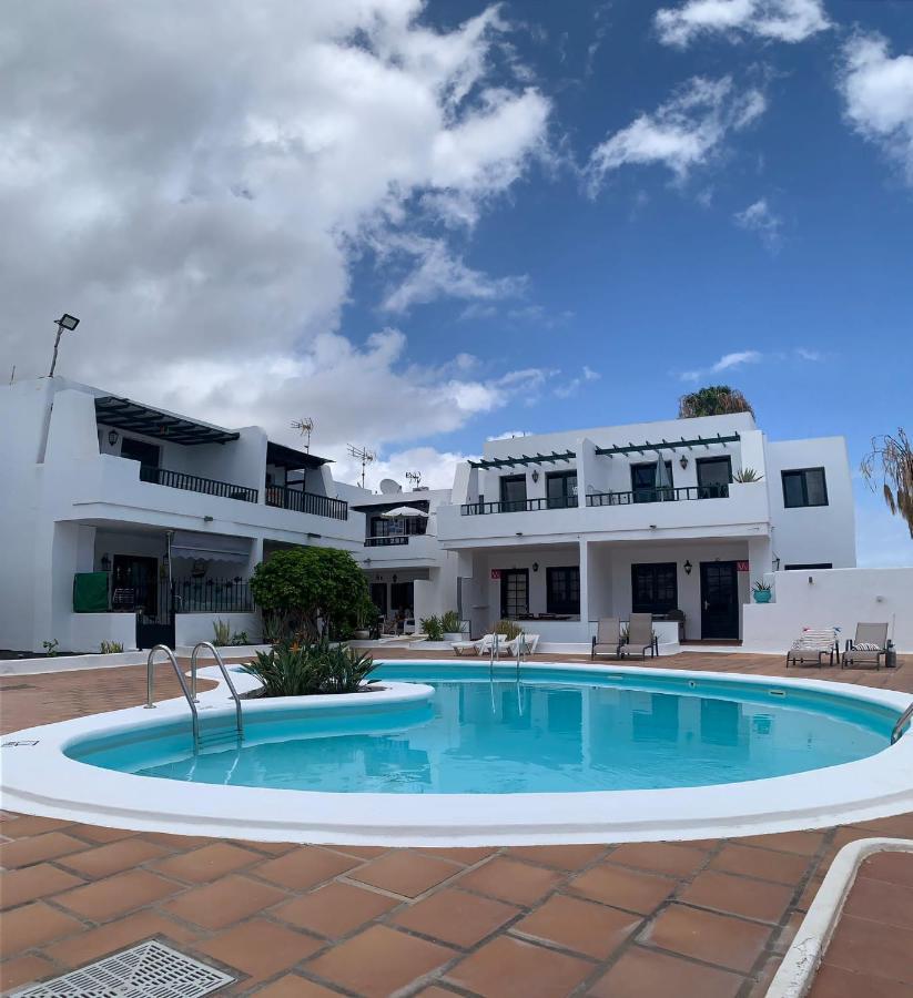Apartamentos Albatros Puerto del Carmen  Exterior photo